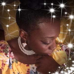 Meet your Posher, April